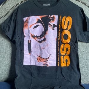 5 Seconds of Summer - World War Joy Tour tee